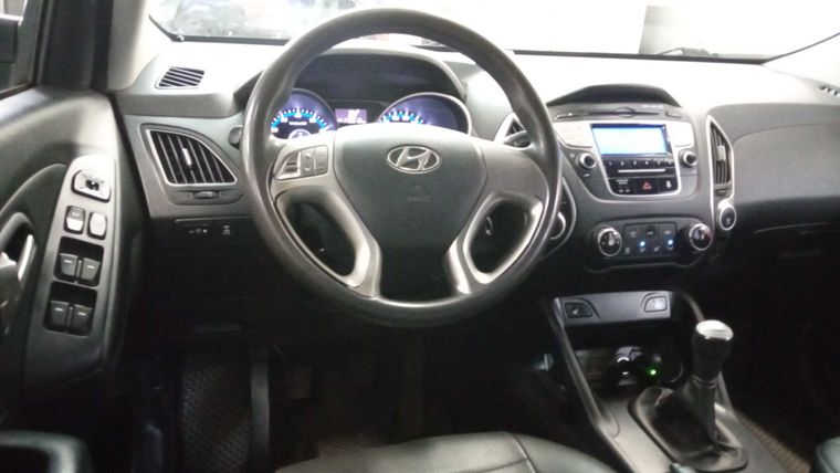 Hyundai ix35 2012 года, 170 000 км - вид 5