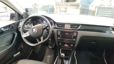 Skoda Rapid 2017 года, 112 210 км - вид 5