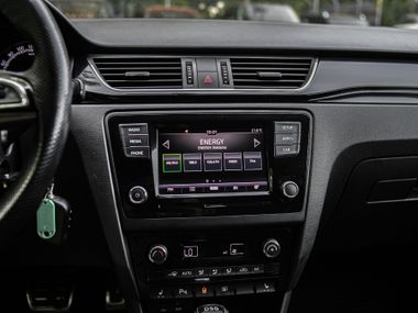 Skoda Rapid 2017 года, 112 210 км - вид 8