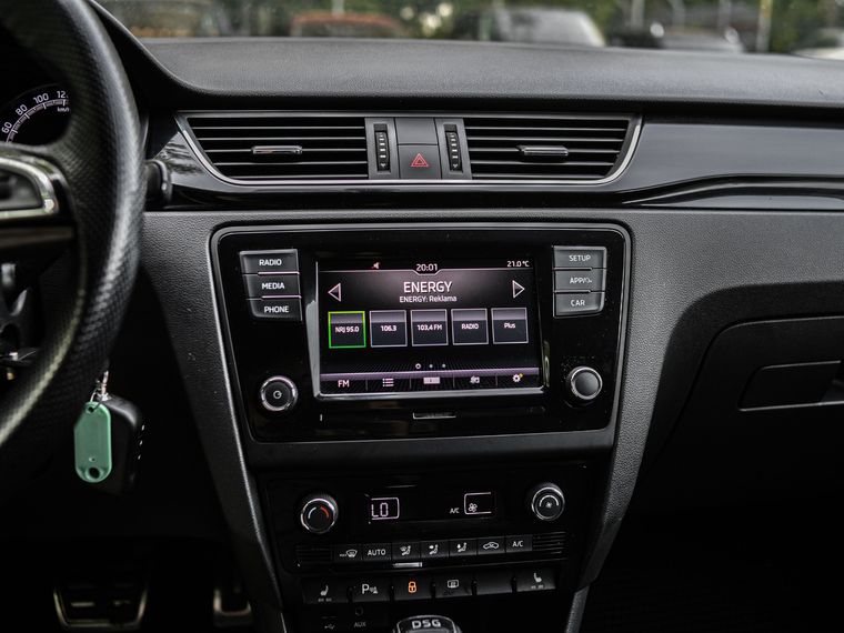 Skoda Rapid 2017 года, 112 210 км - вид 8