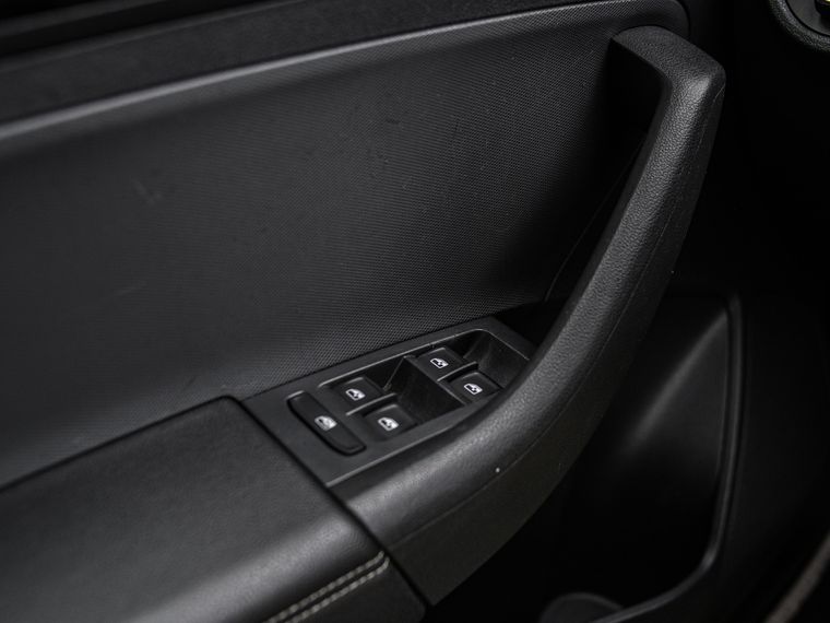 Skoda Rapid 2017 года, 112 210 км - вид 11