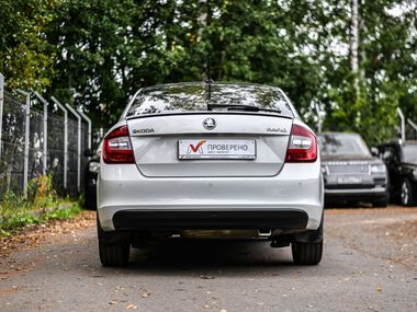 Skoda Rapid 2017 года, 112 210 км - вид 4