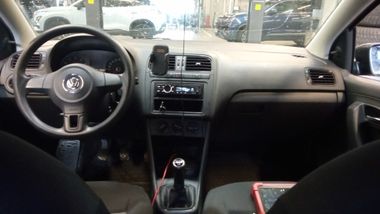 Volkswagen Polo 2011 года, 166 133 км - вид 4