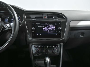 Volkswagen Tiguan 2020 года, 103 500 км - вид 10