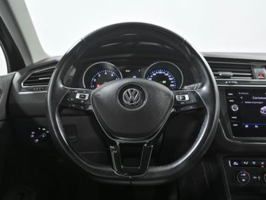 Volkswagen Tiguan 2020 года, 103 500 км - вид 9