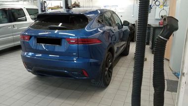 Jaguar E-Pace 2021 года, 112 796 км - вид 3