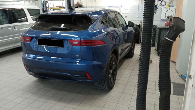 Jaguar E-Pace 2021 года, 112 796 км - вид 3