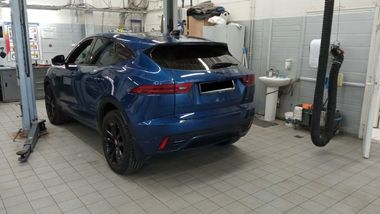 Jaguar E-Pace 2021 года, 112 796 км - вид 4