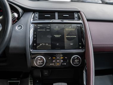 Jaguar E-Pace 2021 года, 112 796 км - вид 9