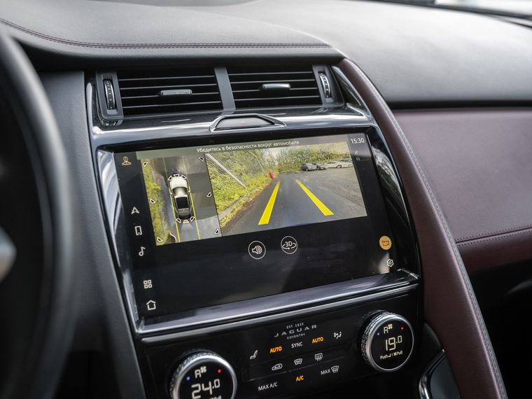 Jaguar E-Pace 2021 года, 112 796 км - вид 10