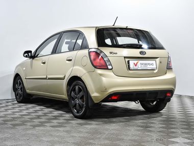 KIA Rio 2010 года, 196 877 км - вид 7