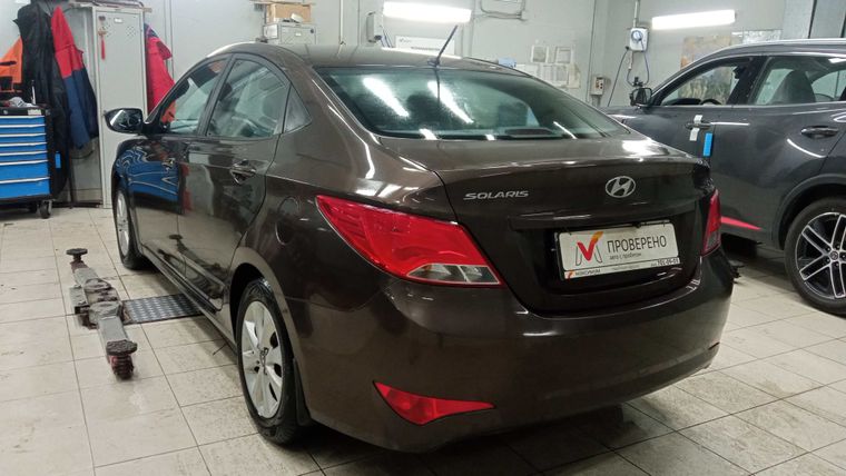 Hyundai Solaris 2016 года, 96 572 км - вид 4