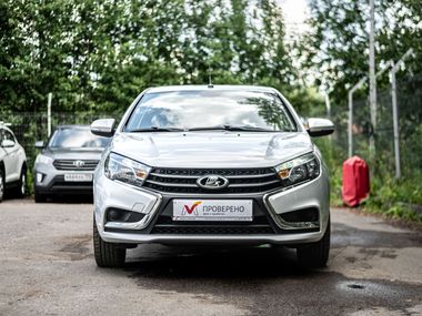 ВАЗ (LADA) Vesta 2022 года, 65 519 км - вид 3