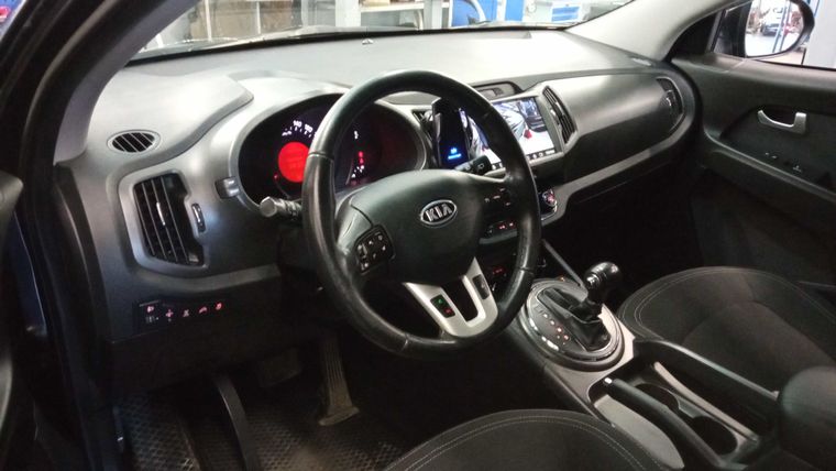 KIA Sportage 2011 года, 145 432 км - вид 5