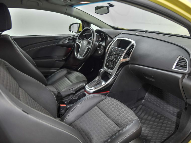 Opel Astra GTC 2014 года, 151 841 км - вид 13