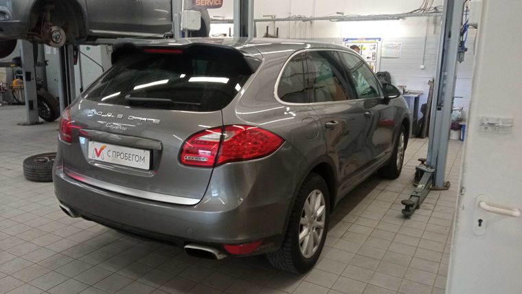 Porsche Cayenne 2011 года, 358 000 км - вид 3