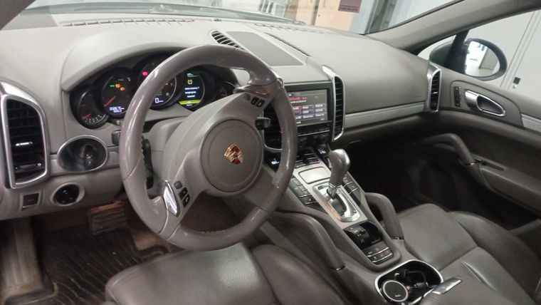 Porsche Cayenne 2011 года, 358 000 км - вид 5