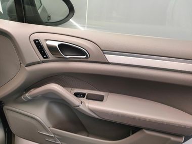 Porsche Cayenne 2011 года, 358 000 км - вид 23