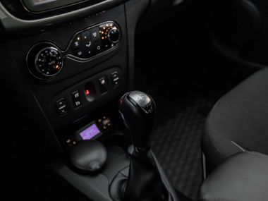 Renault Sandero Stepway 2017 года, 108 231 км - вид 8