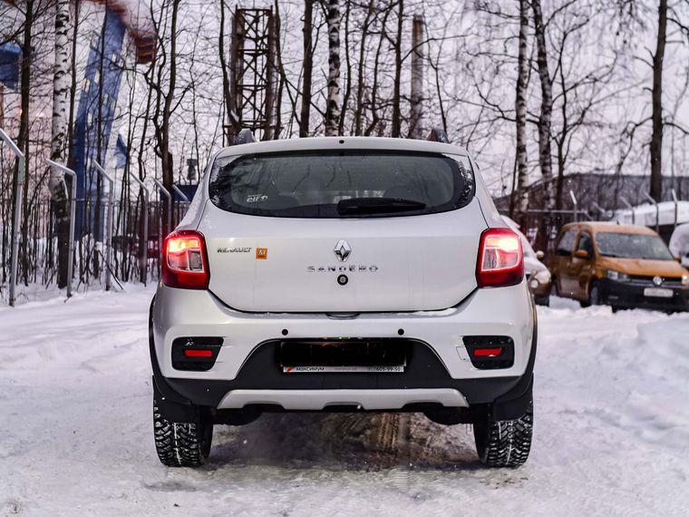 Renault Sandero Stepway 2017 года, 108 231 км - вид 4