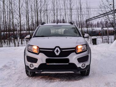Renault Sandero Stepway 2017 года, 108 231 км - вид 3