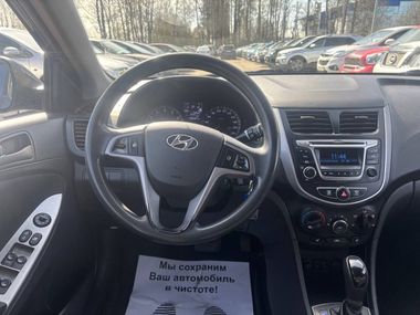 Hyundai Solaris 2016 года, 150 355 км - вид 9