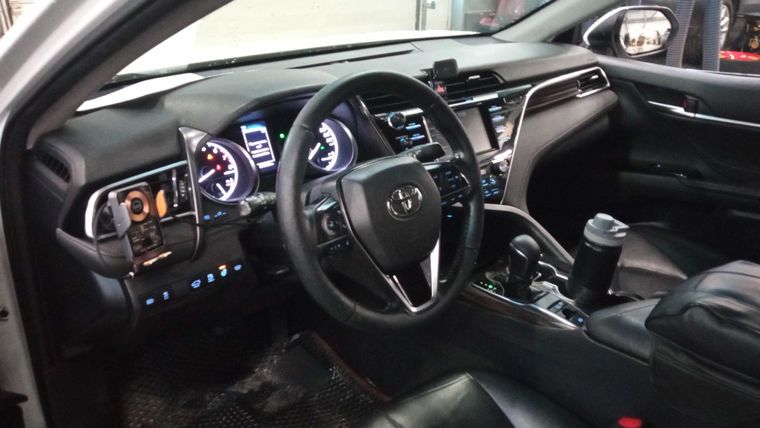 Toyota Camry 2019 года, 222 533 км - вид 5