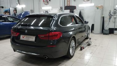 BMW 5 серия 2019 года, 93 716 км - вид 3