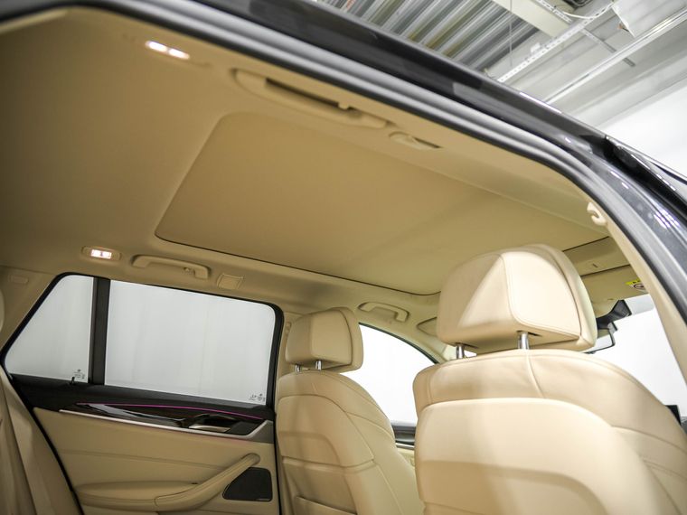 BMW 5 серия 2019 года, 93 716 км - вид 20