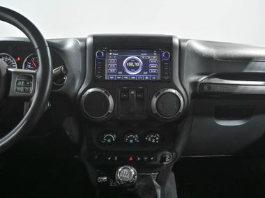 Jeep Wrangler 2013 года, 91 125 км - вид 10