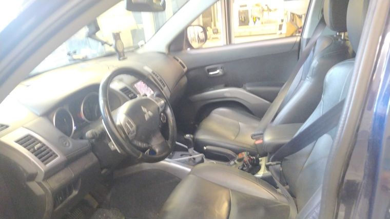 Mitsubishi Outlander 2012 года, 148 510 км - вид 7