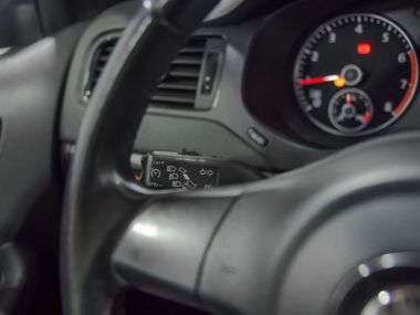 Volkswagen Jetta 2014 года, 150 595 км - вид 9