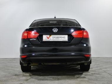 Volkswagen Jetta 2014 года, 150 595 км - вид 6