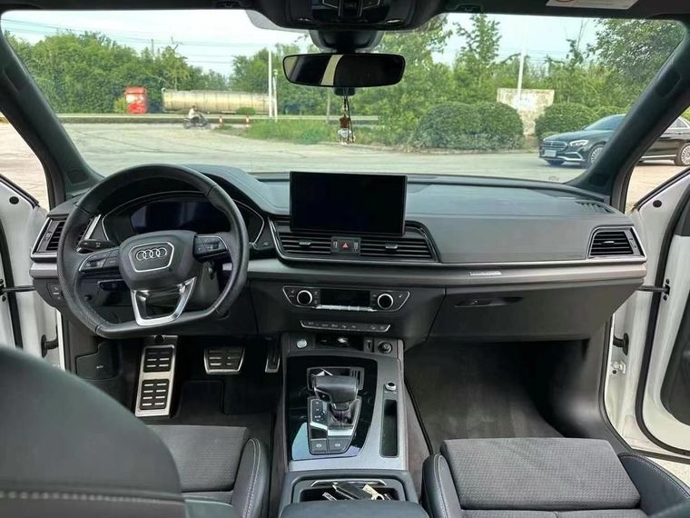 Audi Q5L 2022 года, 24 000 км - вид 14