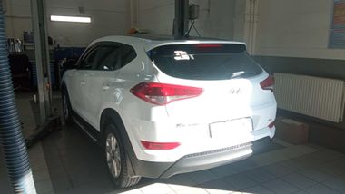 Hyundai Tucson 2015 года, 175 967 км - вид 4