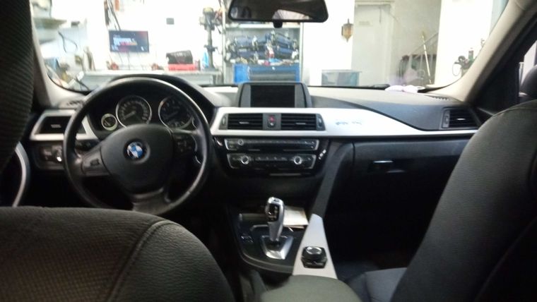 BMW 3 серия 2016 года, 108 778 км - вид 5