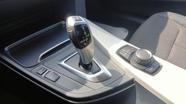 BMW 3 серия 2016 года, 108 778 км - вид 12