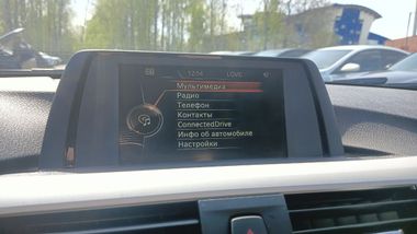 BMW 3 серия 2016 года, 108 778 км - вид 10