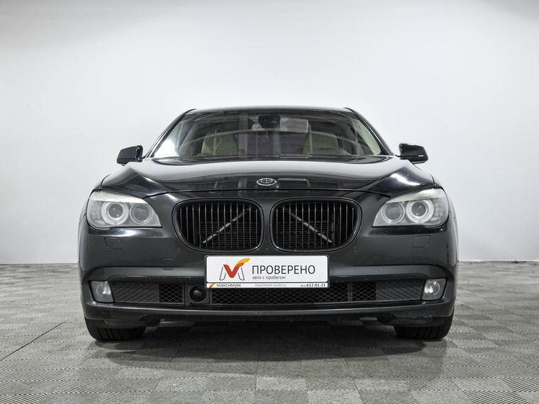 BMW 7 серия 2010 года, 166 375 км - вид 3