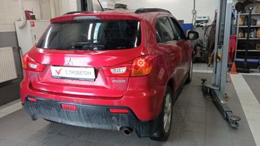 Mitsubishi ASX 2012 года, 181 512 км - вид 3