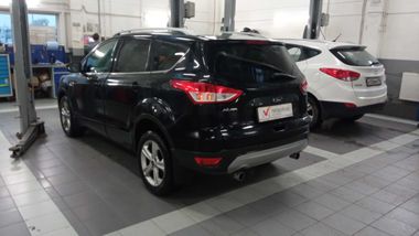 Ford Kuga 2014 года, 66 000 км - вид 4