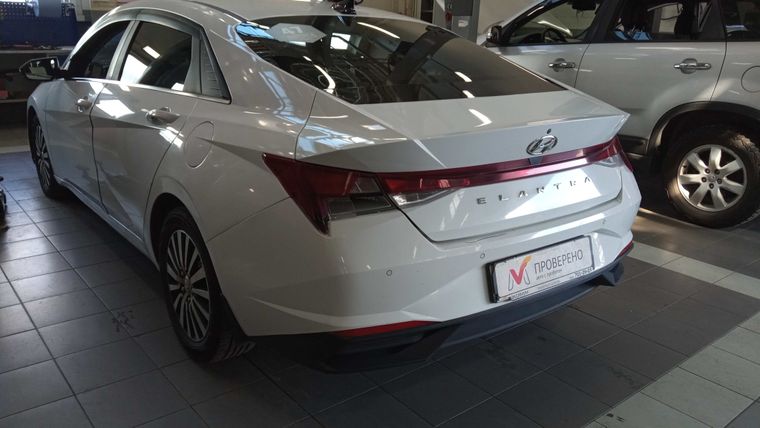 Hyundai Elantra 2021 года, 346 080 км - вид 4