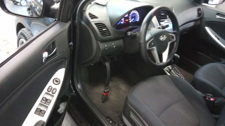 Hyundai Solaris 2013 года, 187 768 км - вид 6