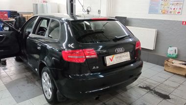 Audi A3 2009 года, 241 170 км - вид 4