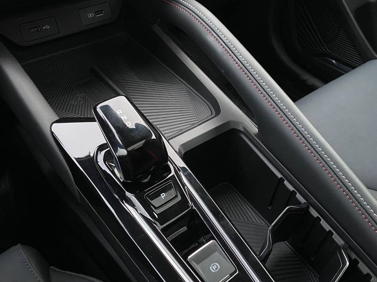 Geely Coolray 2023 года, 4 805 км - вид 13