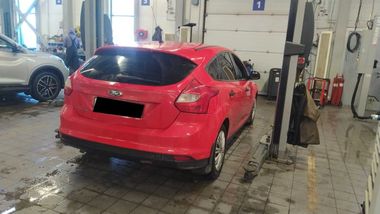 Ford Focus 2014 года, 229 512 км - вид 3