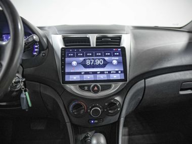 Hyundai Solaris 2013 года, 154 402 км - вид 9