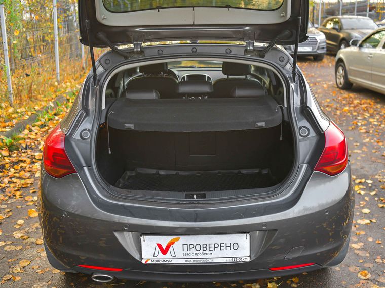 Opel Astra 2012 года, 190 425 км - вид 14