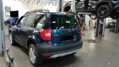 Skoda Yeti 2012 года, 312 669 км - вид 4