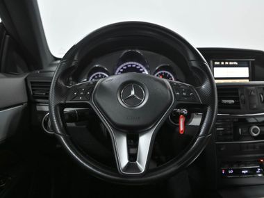 Mercedes-Benz E-класс 2011 года, 110 576 км - вид 9